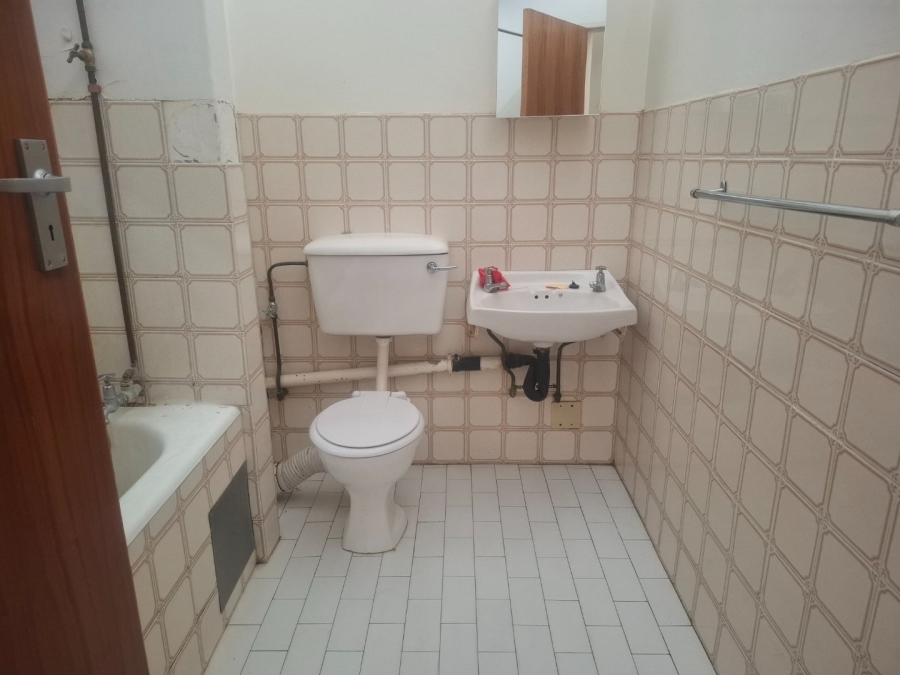 To Let 2 Bedroom Property for Rent in Kroonheuwel Free State
